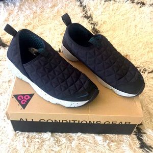NWT Nike Men’s ACG sneaker size12